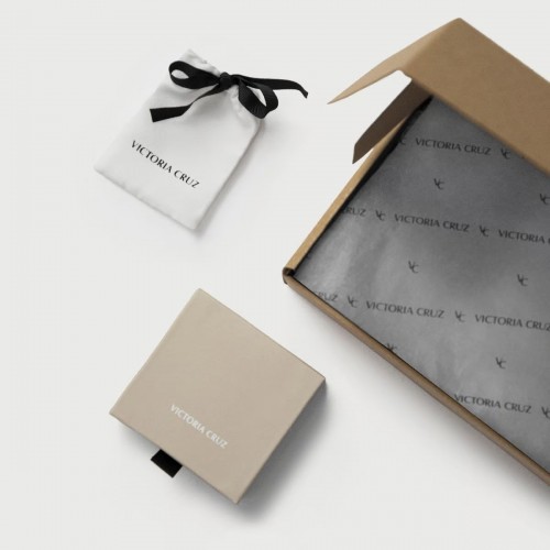 Victoria Cruz "Identity" Collection Επιχρυσωμένο δαχτυλίδι από Ασήμι 925 με πέτρες Swarovski και Μαργαριτάρι A4086-MDA