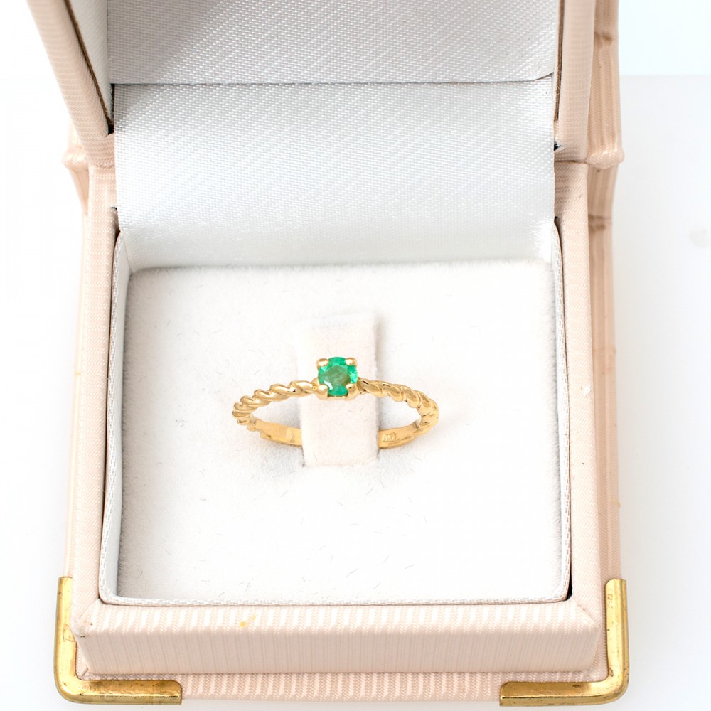 18K Χρυσό Δαχτυλίδι με Σμαράγδι DE00033