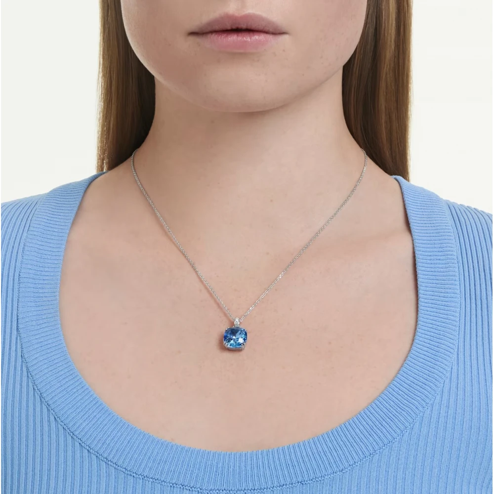 SWAROVSKI Millenia Μενταγιόν με Αλυσίδα, Cushion Κοπή Μπλε, Επιροδιωμένο 5760057