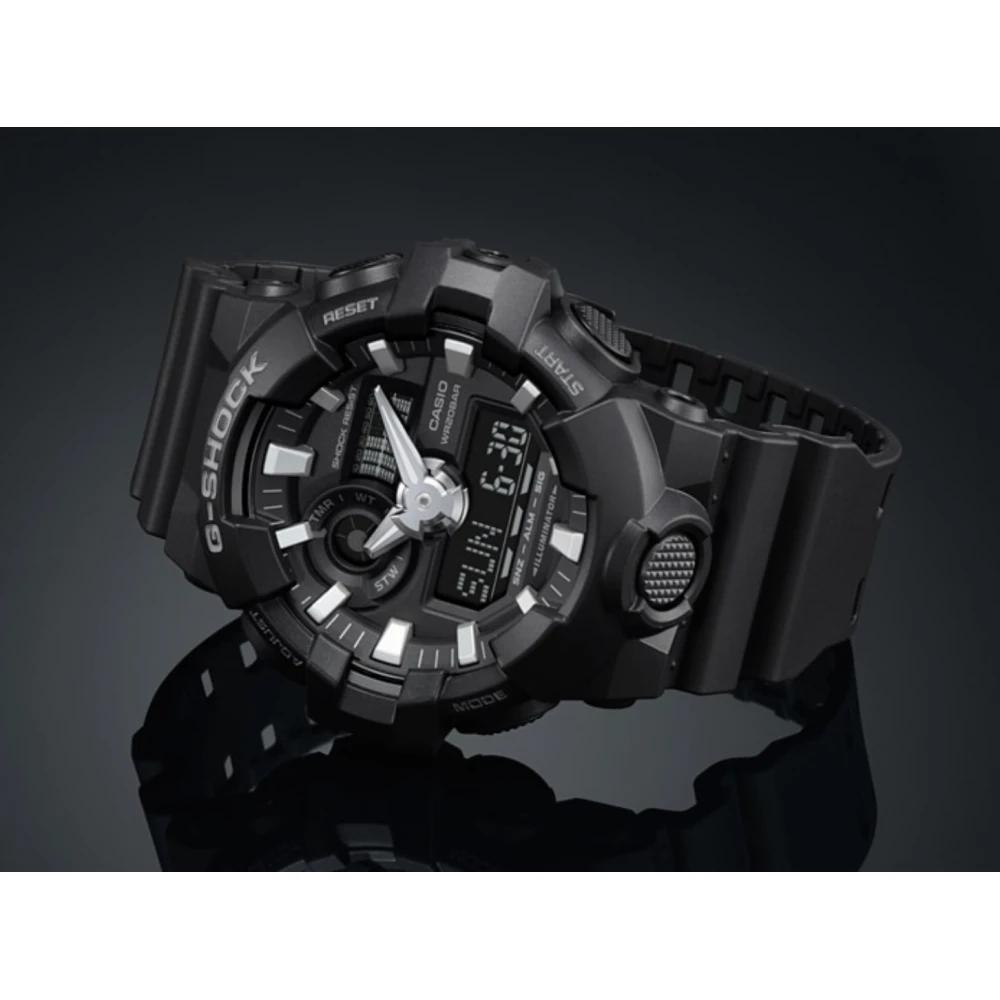CASIO G-Shock με Μαύρο Λουράκι από Καουτσούκ GA-700-1BER