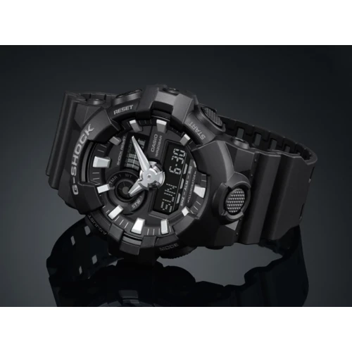 CASIO G-Shock με Μαύρο Λουράκι από Καουτσούκ GA-700-1BER