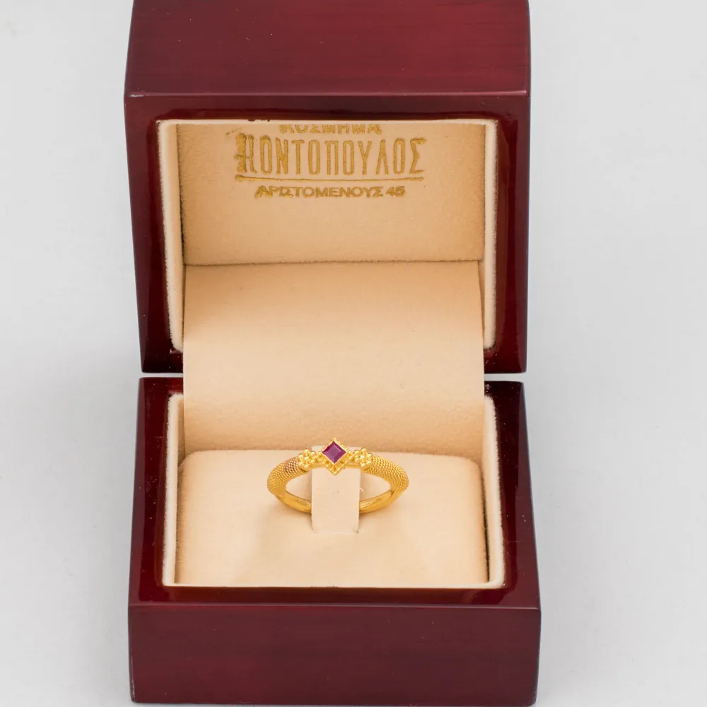18K Χρυσό Δαχτυλίδι Χειροποίητο με Ρουμπίνι D51DM
