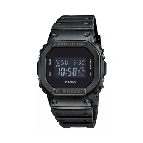 CASIO G-Shock Χρονογράφος με Μαύρο Καουτσούκ Λουράκι DW-5600UBB-1ER