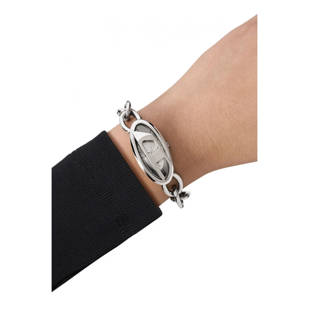 DIESEL D-Era Γυναικείο με Ασημί Μπρασελέ από Ανοξείδωτο Ατσάλι DZ5609