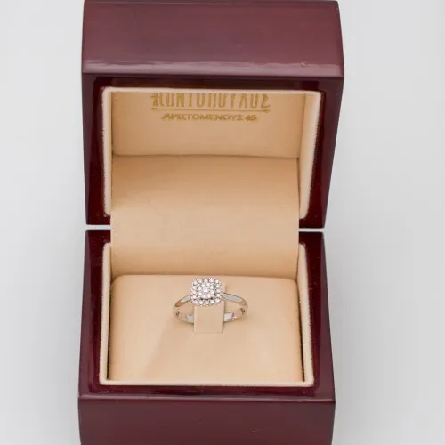 18K Μονόπετρο Δαxτυλίδι Αρραβώνων με Διαμάντι EM010