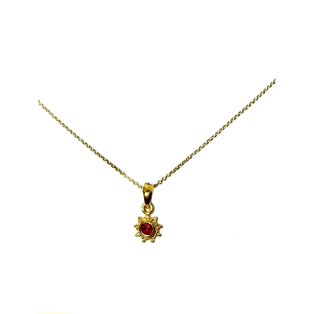 18Κ Χρυσό Χειροποίητο Μενταγιόν Με Ρουμπίνι M1016DM3