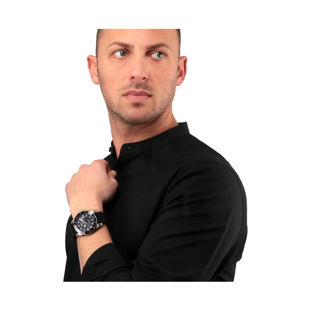 SECTOR 450 Black Rubber Strap R3251276002